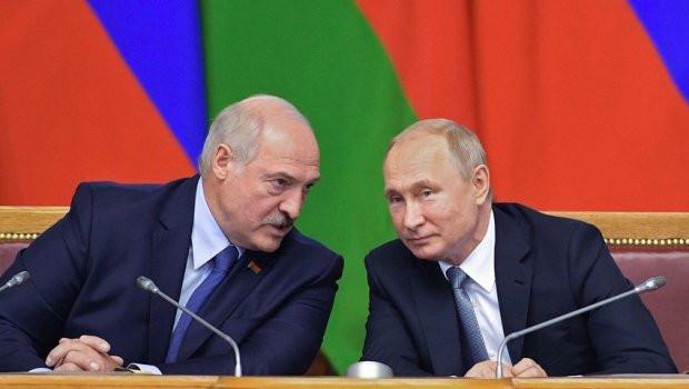 Kremldə Lukaşenko ilə Putinin arasında danışıqlar olub - VİDEO