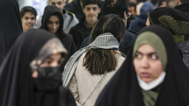 İranda hicab taxmayan qadınları BU YOLLA müəyyənləşdirəcəklər