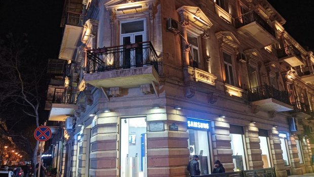 Paytaxtda tarixi abidəyə qanunsuz müdaxilə OLUNDU - FOTO 