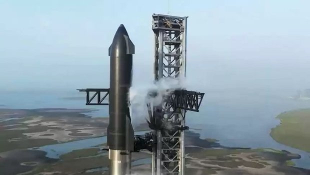 Kosmosa göndərilən daşıyıcı raket PARTLADI - VİDEO