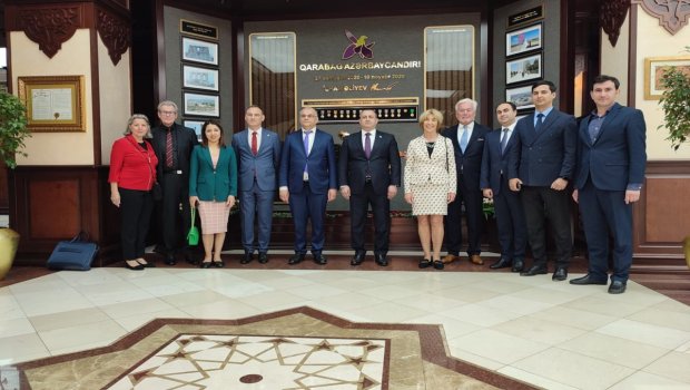 Milli Məclisin sədr müavini Fəxri konsulla görüşüb - FOTO 