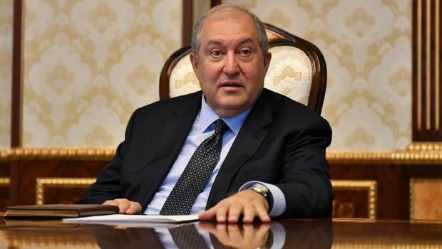 Sarkisyanın prezident seçilmək hüququ yox imiş - Saxtakarlıq üzə çıxdı