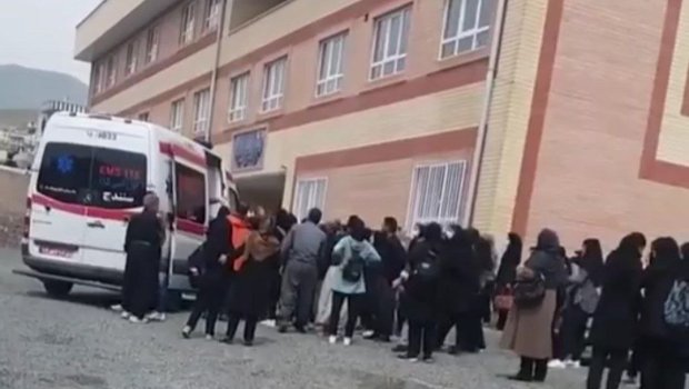 İran məktəblərindəki kimyəvi terror davam edir - VİDEO