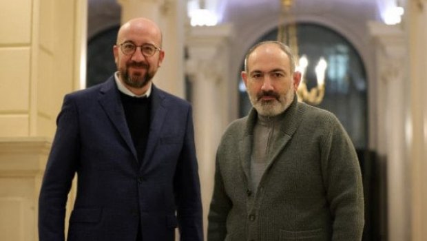 Paşinyan bu dəfə Mişelə şikayət etdi