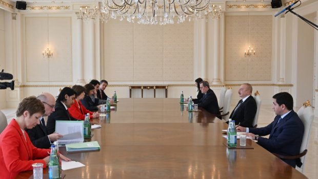 İlham Əliyev Fransanın Avropa və xarici işlər nazirini qəbul edib - VİDEO