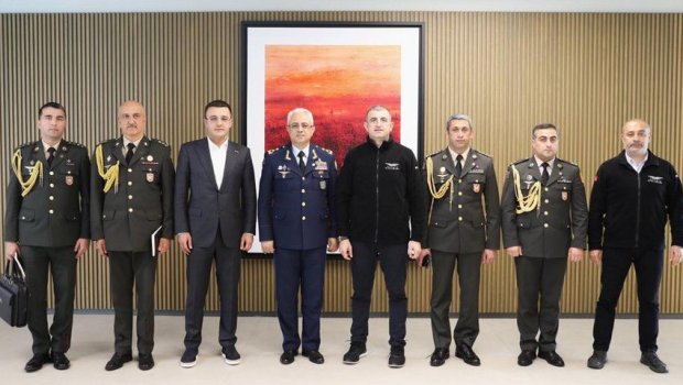 Azərbaycanlı generallar Haluk Bayraktarla görüşdü - FOTO