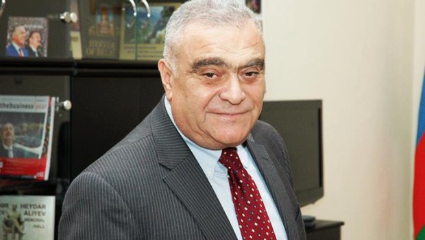 Urxan Ələkbərov “Şərəf” ordeni ilə TƏLTİF EDİLDİ 