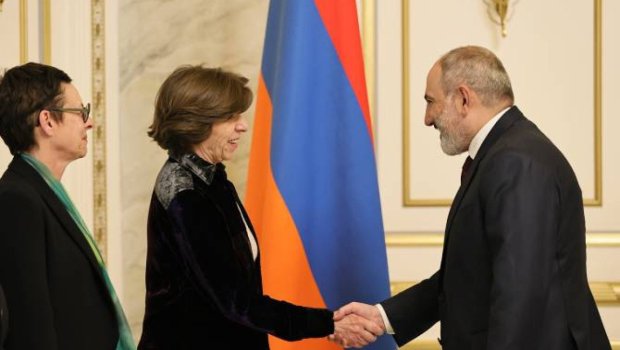 Fransa XİN rəhbəri Azərbaycandan sonra İrəvana gedib Paşinyanla GÖRÜŞDÜ 