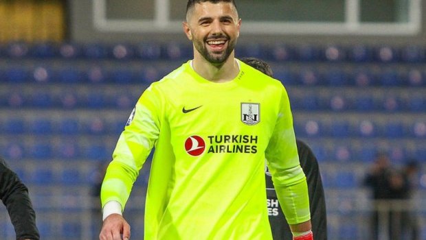 “Neftçi”nin qapıçısı “Trabzonspor”a keçə bilər