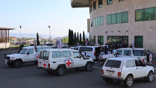 Tibbi yardıma ehtiyacı olan 16 nəfər Laçın yolu ilə Ermənistana təxliyə OLUNUB - BQXK