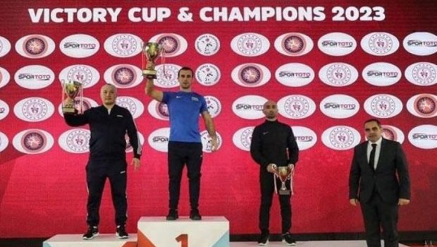 Güləşçilərimiz “Zəfər kuboku”nu 12 medalla başa vurub