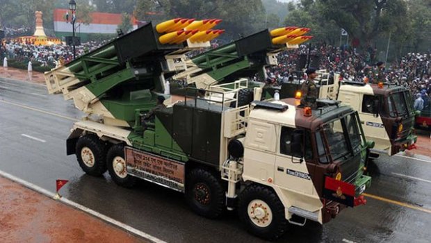 Rusiya Hindistandan alınan silahları Ermənistana buraxmır