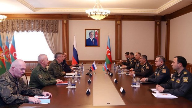 Zakir Həsənov Rusiya sülhməramlılarının yeni komandanını qəbul etdi