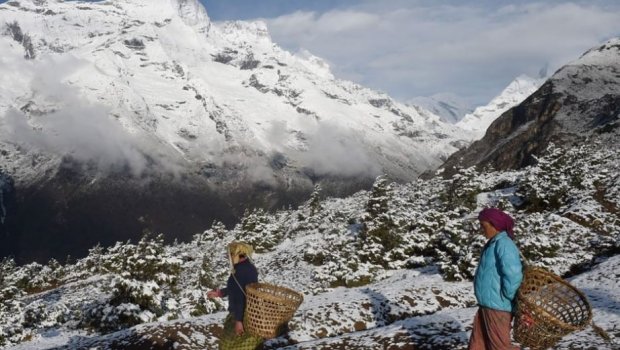 Bu ölkədə qar uçqunu: 3 ölü, 12 yaralı var