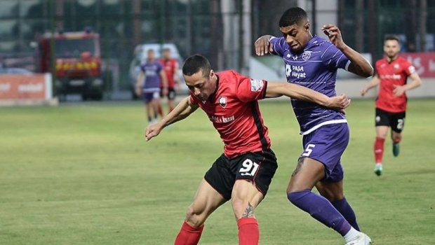 “Sumqayıt” daha bir legionerlə yollarını ayırır