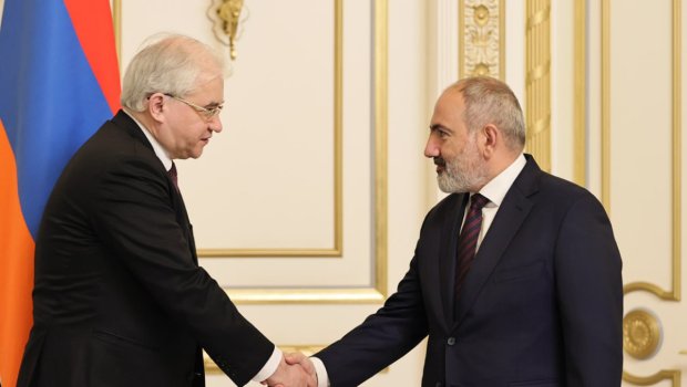 Paşinyan Rusiya XİN rəsmisi ilə Azərbaycanla danışıqlar barədə müzakirə aparıb