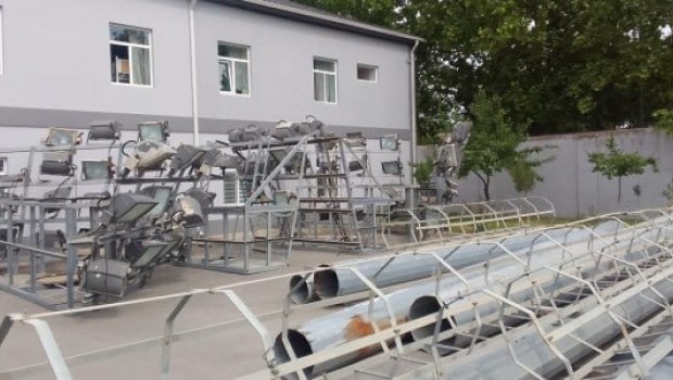 Tovuz stadionunda projektorların quraşdırılmasına başlanıldı