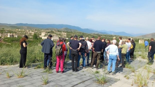 İsveçli səyyahlar Qarabağ və Şərqi Zəngəzura getdi - FOTO