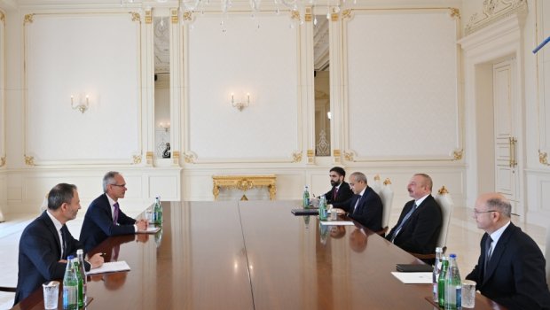 İlham Əliyev “Total Energies” şirkətinin kəşfiyyat və hasilat üzrə prezidentini qəbul edib - VİDEO