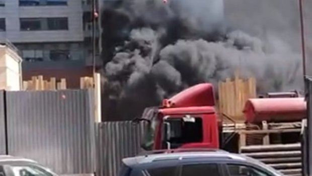 Moskvanın mərkəzində məşhur hotel YANIR - VİDEO 