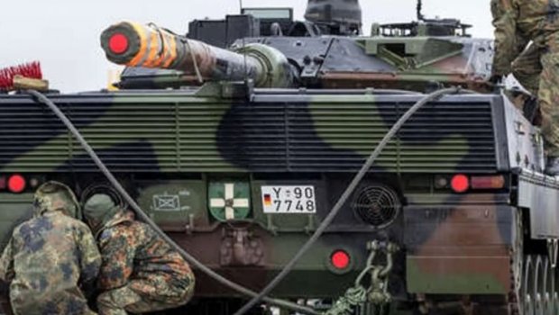 Almaniya Ukraynaya 2,7 milyard avroluq hərbi texnika göndərəcək