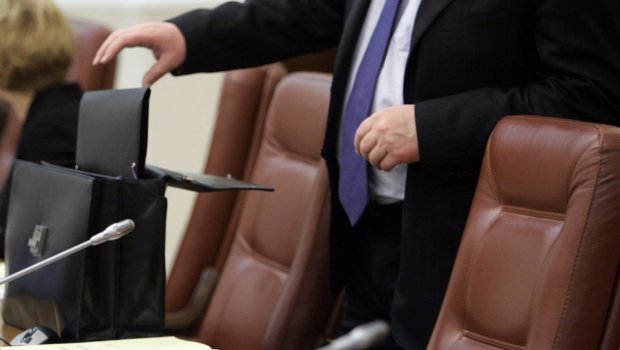 Rusiyada YENİ QADAĞA: Vəzifəli şəxslər istefa verə bilməyəcək