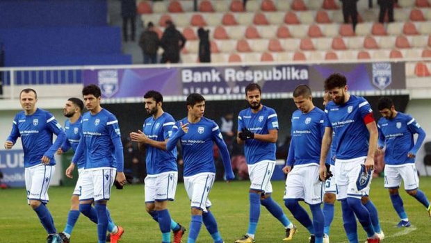 “Sabah” legioner qapıçı axtarır