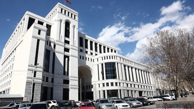 Ermənistan XİN-dən Rusiyaya İTTİHAM: 