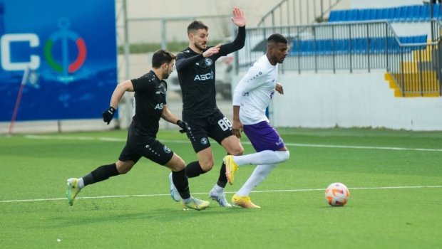 “Sumqayıt” bu futbolçu ilə YOLLARINI AYIRIR