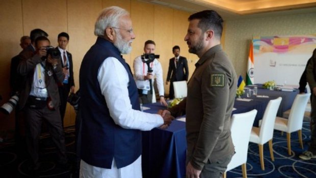 Zelenski müharibə başlayandan ilk dəfə Hindistanın Baş naziri ilə görüşüb