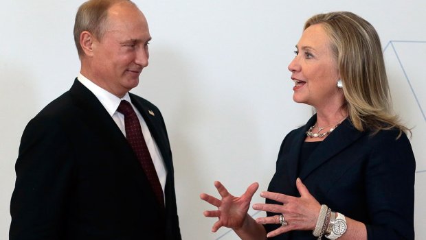 Hillari Klinton Putini “mürəkkəb” insan adlandırdı