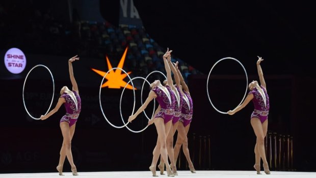 İsrailli gimnastlar Bakıda qızıl medal qazandılar - FOTO