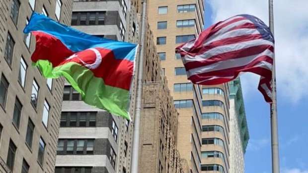 Nyu-Yorkda Azərbaycan bayrağı ucaldıldı - FOTO