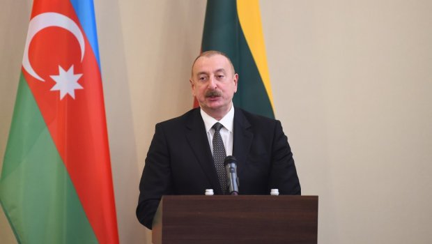 Prezident: “Bərpaolunan enerji məsələləri Azərbaycanın və Litvanın gündəliyinə daxil edilib”