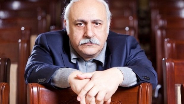 Yunanıstan məhkəməsi Eldar Mansurovun xeyrinə qərar verdi