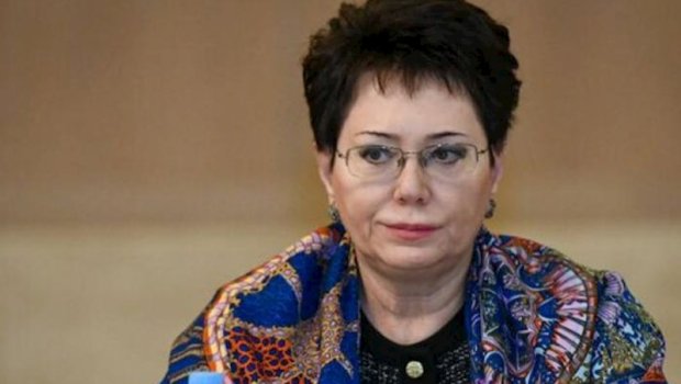 “Rusiyanın adamı deyiləm, Ukraynada “Persona non grata” adlandırılmağım gülüncdür” — Elmira Axundova