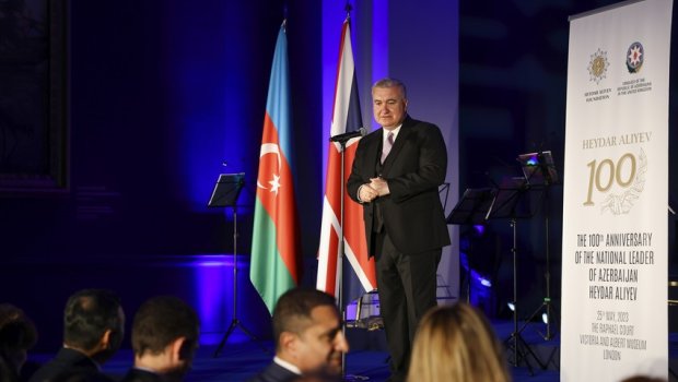 Viktoriya və Albert Muzeyində 