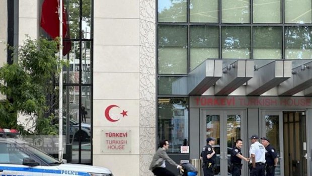 Nyu-Yorkda “Türk Evi”nə hücum edən şəxs SAXLANILDI