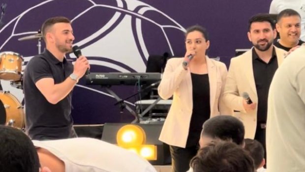 Qara Qarayev mahnı oxudu, “Qarabağ” rəhbərliyi rəqs etdi - VİDEO 