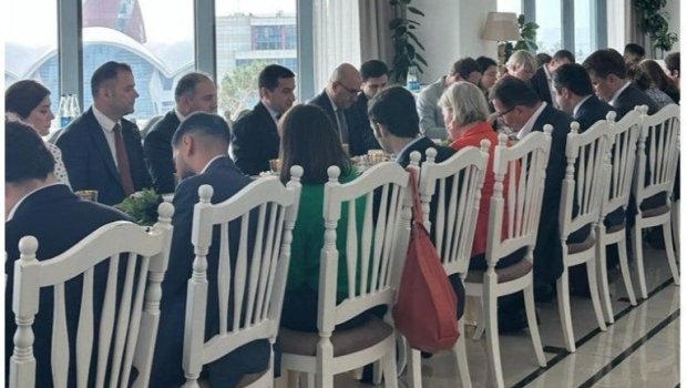 Avropa İttifaqının İşçi Qrupu Azərbaycanda SƏFƏRDƏDİR 