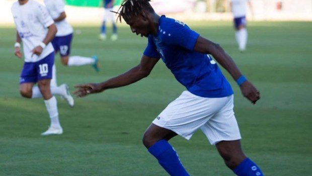 “Turan Tovuz” iki futbolçu ilə yollarını ayırdı