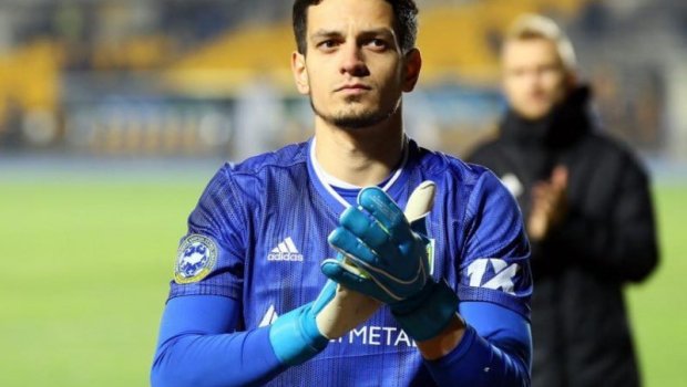 “Neftçi” millimizin qapıçısını TRANSFER EDİR 