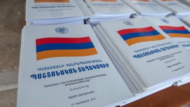 İrəvanı sülhdən uzaq salan “HÜQUQ” – Ermənistan konstitusiyasındakı ƏRAZİ İDDİALARI