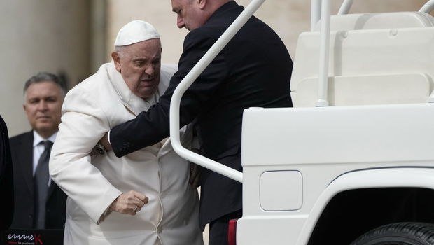 Roma Papası bu gün əməliyyat OLUNACAQ