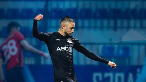 “Səbail” daha bir futbolçunu komandadan GÖNDƏRDİ 