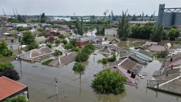 Xersonda SON VƏZİYYƏT: Ərazilər su altında qaldı