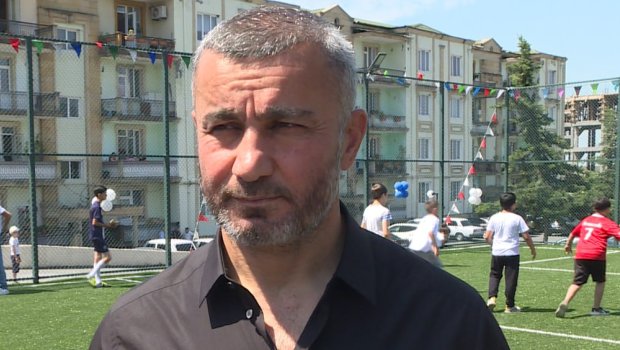 Qurban Qurbanov: “Bu həyəti görəndə öz uşaqlığım yadıma düşdü” - FOTO 