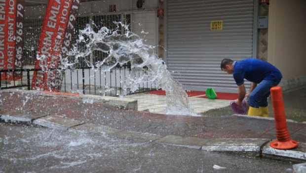 Ankarada yağışın törətdiyi FƏSADLAR - FOTO