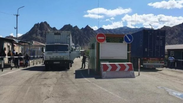 İrandan növbəti TƏXRİBAT - Qafanda konsulluğun ardınca Mehridə keçid məntəqəsi TİKİLİR