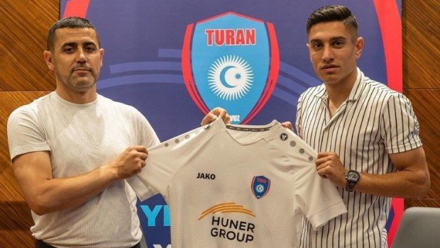 “Turan Tovuz” “Kəpəz”in futbolçusu ilə müqavilə bağladı